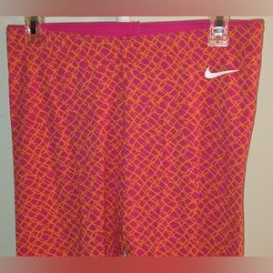 Nike Women’s Leggings Size Medium